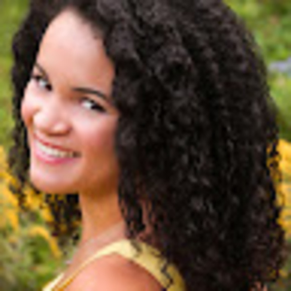 Meet your Posher, Pamela - Picture 1 of 1